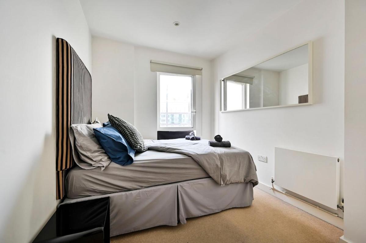 Luxury 3 Bed Next Victoria Station Apartment London Exterior photo